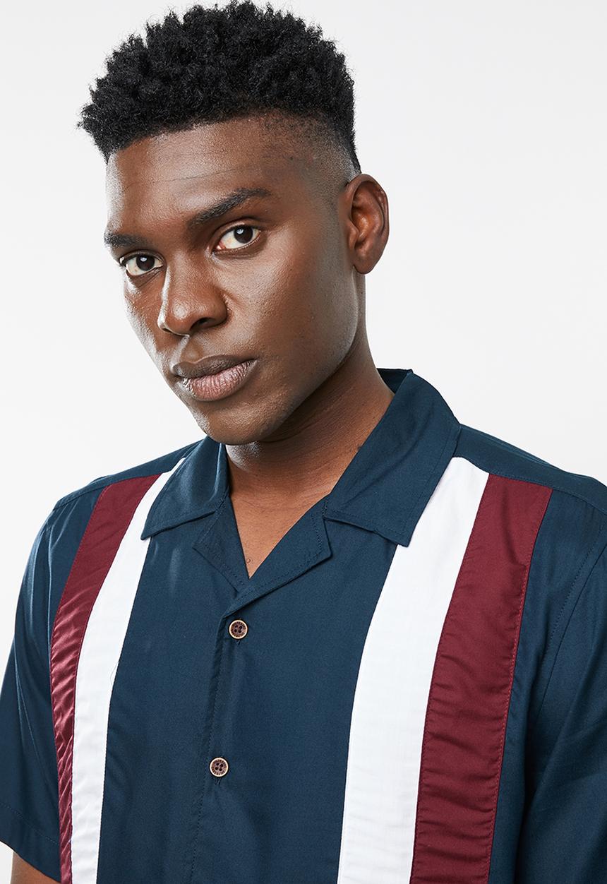 Only & Sons - Mark short sleeve short viscose striped shirt - navy