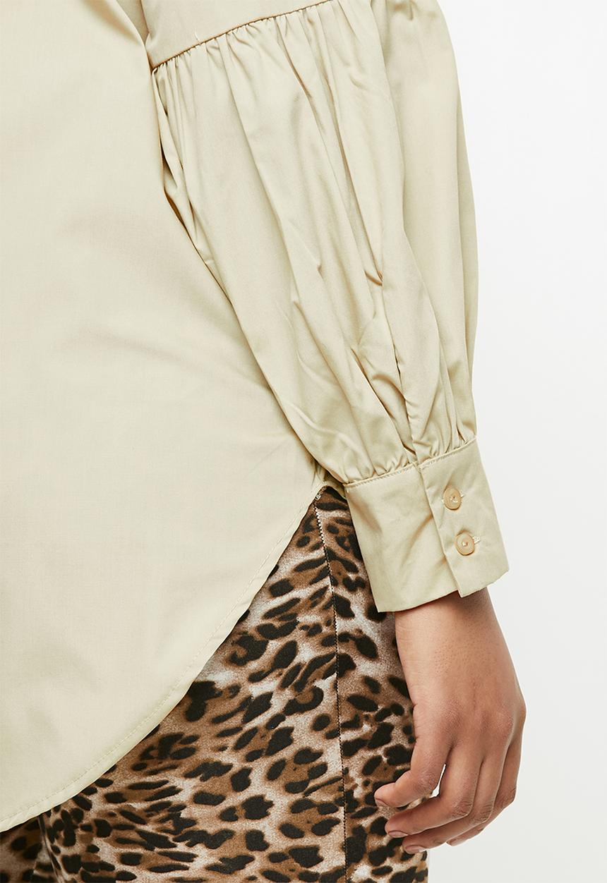Superbalist - Volume sleeve shirt - beige 