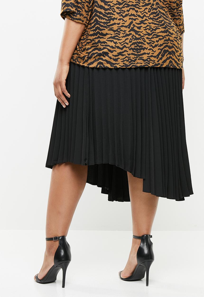 Superbalist - Asymmetrical hem pleated skirt - black