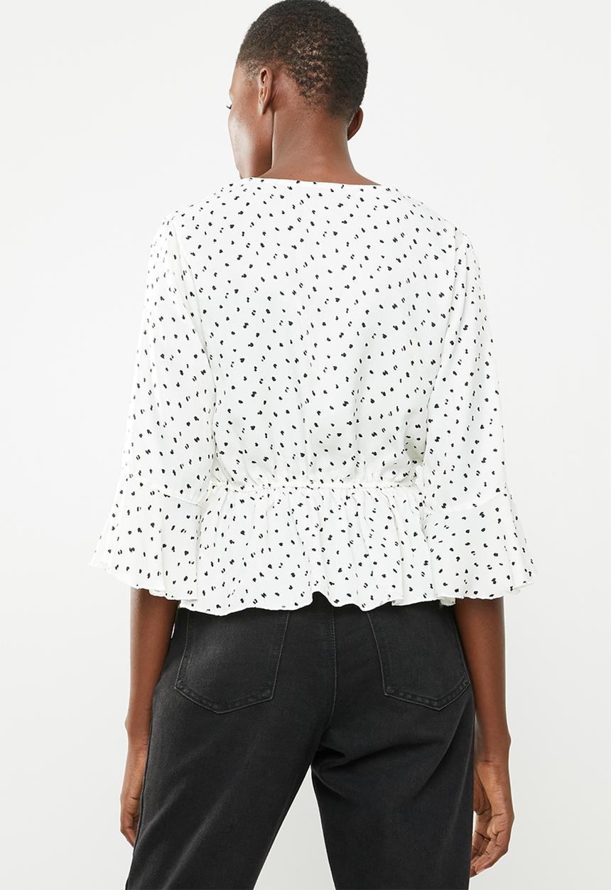 Missguided - Spot wrap front peplum top - cream & black