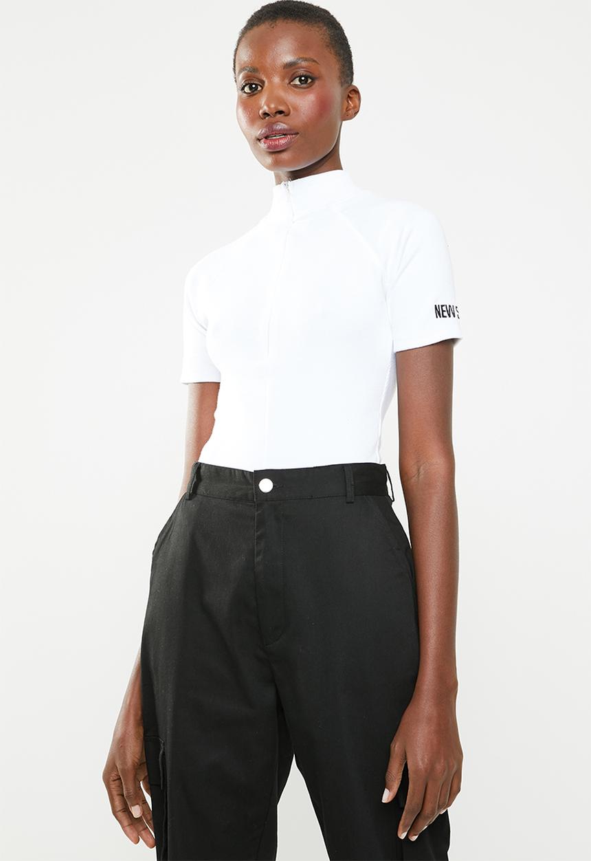 Missguided - High neck zip up short sleeve bodysuit - white
