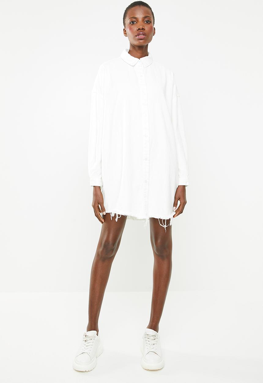Missguided - Oversized denim shirt dress - white