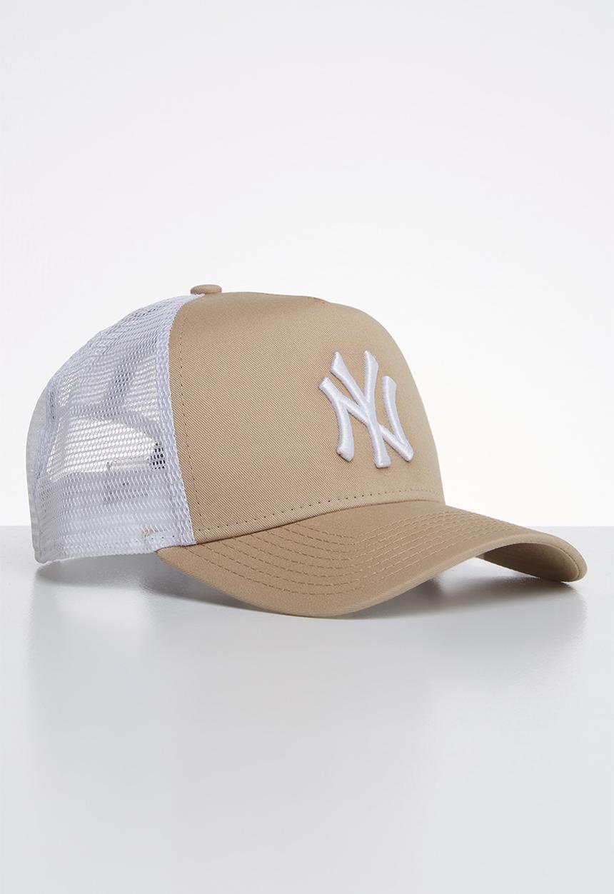 New Era - Trucker league essential New York Yankees - beige & white 