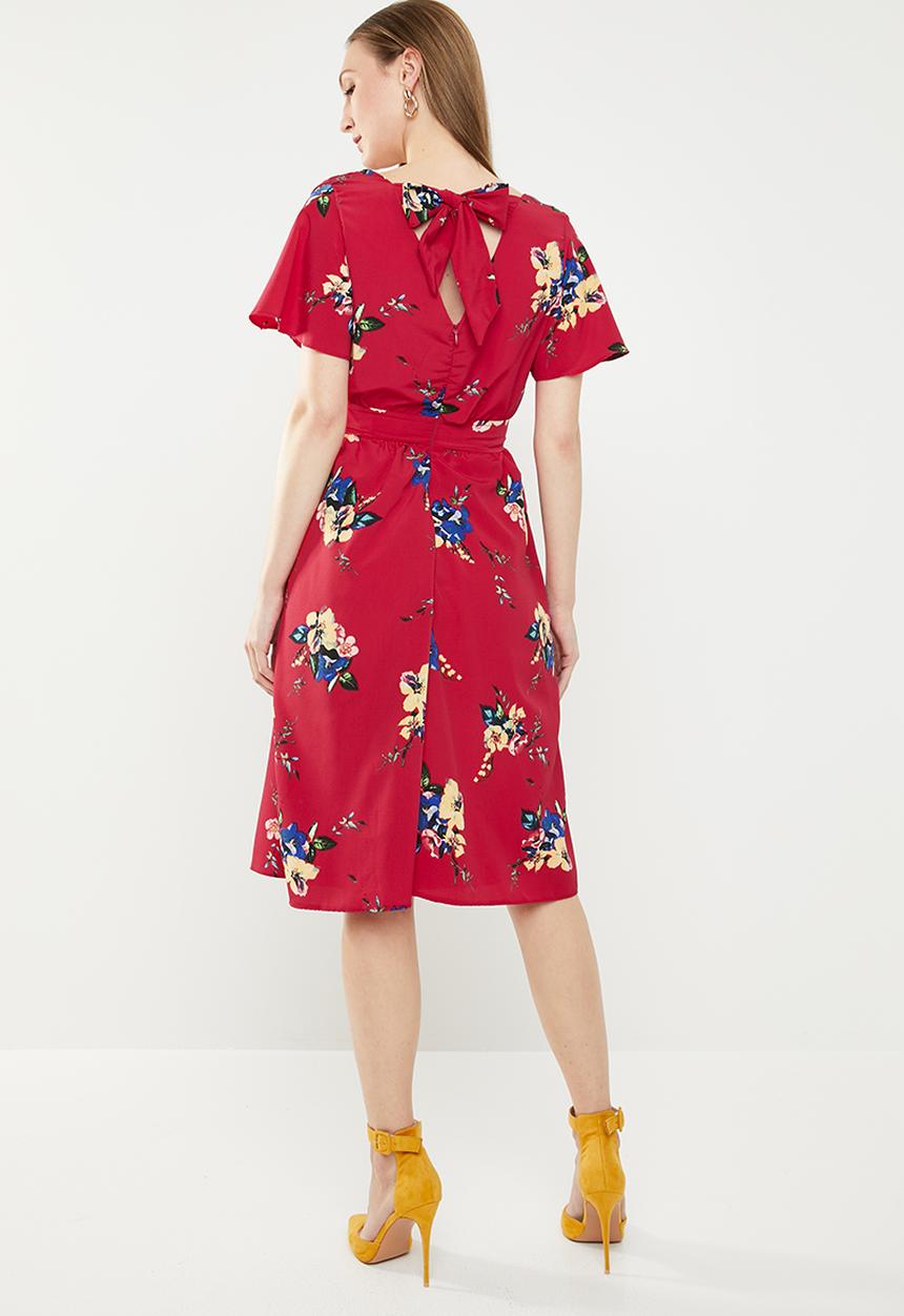 edit - Fit and flare dress with back neck ties - multi