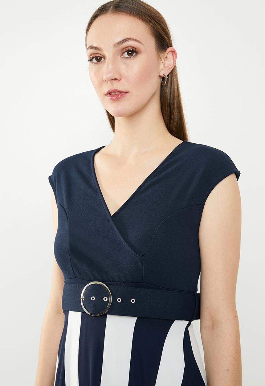 edit - Maxi dress with belt - navy & white 