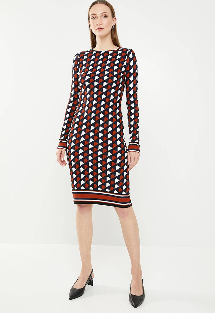 edit - Semi fitted knit dress - multi
