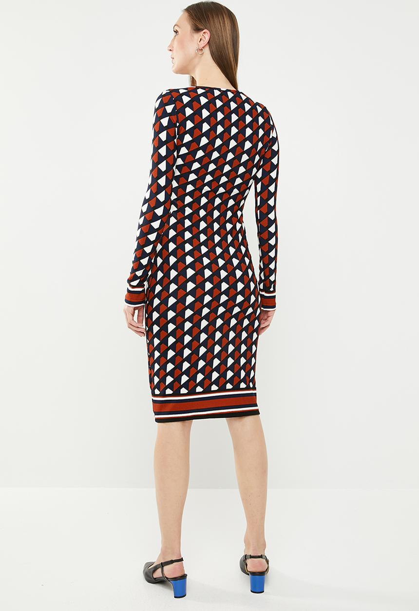 edit - Semi fitted knit dress - multi