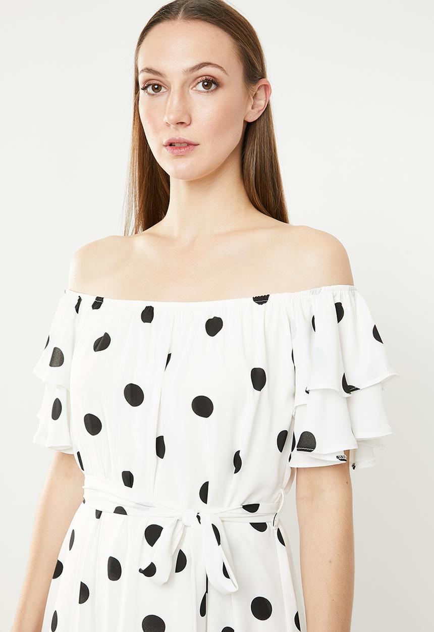 edit - Flutter sleeve shift dress - black and white