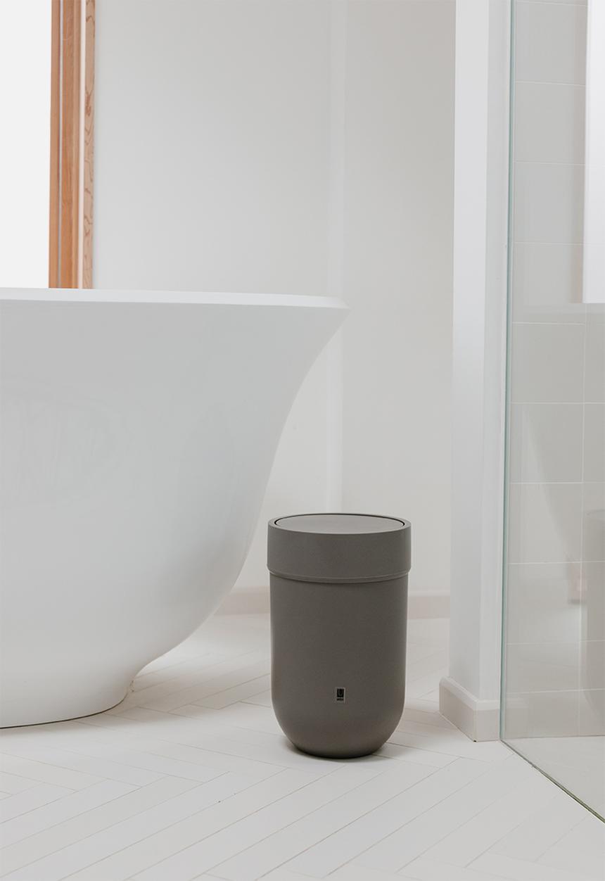 Umbra - Touch waste can with lid - grey