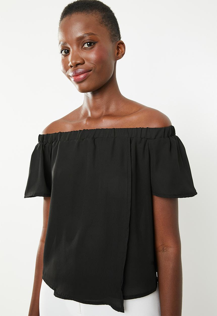 Superbalist - Off the shoulder wrap front top - black