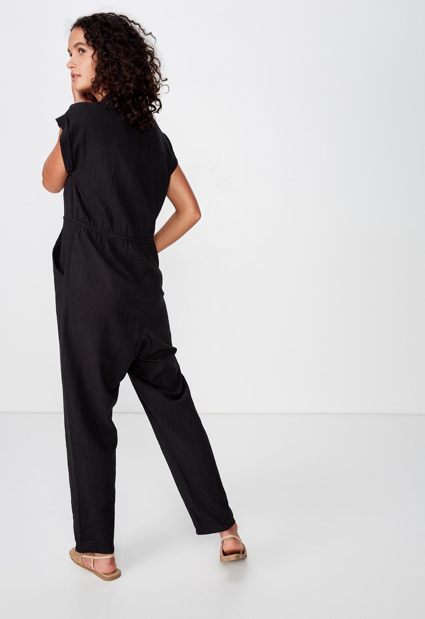 Cotton On - Woven isabella utility jumpsuit  - black