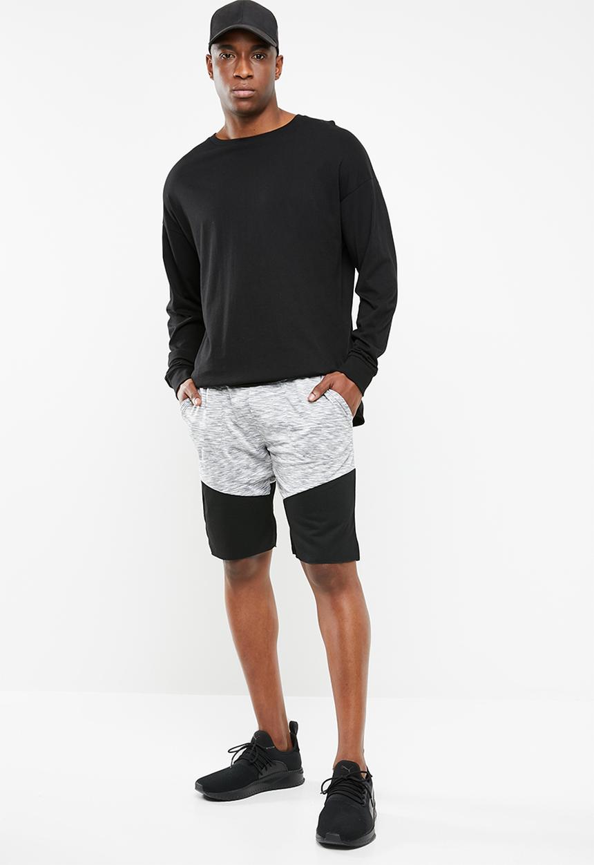 STYLE REPUBLIC - Blocked street short - grey & black