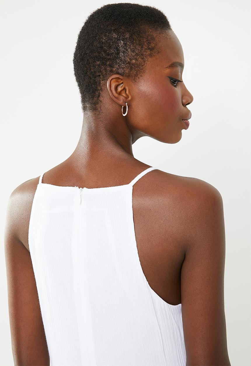 Missguided - Square neck crinkle shift dress - white