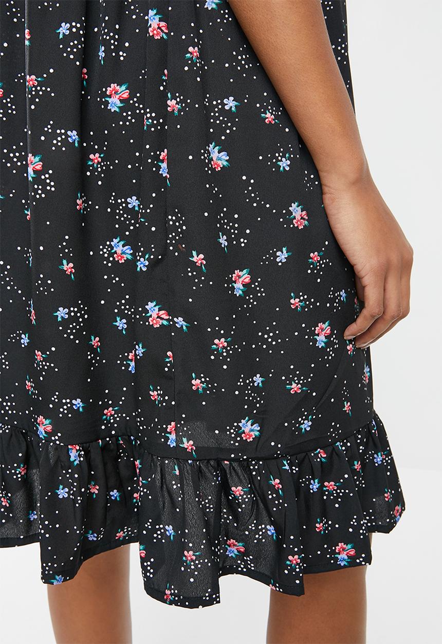 New Look - Maternity Ditsy floral v-neck smock - black