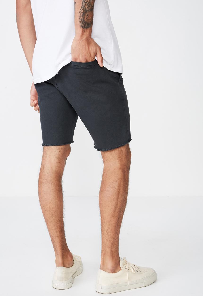Cotton On - Raw hem chino short  - black