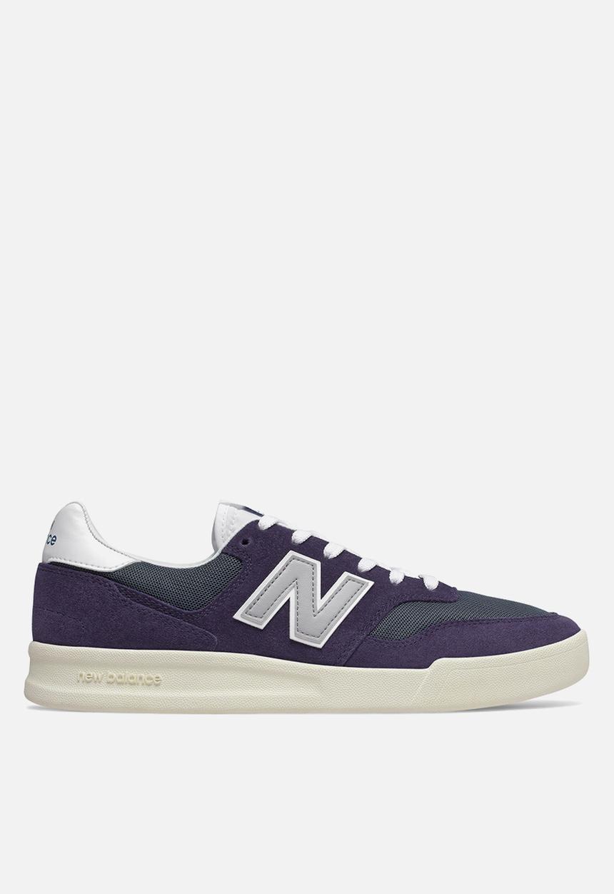 New Balance  - Classic court - navy 