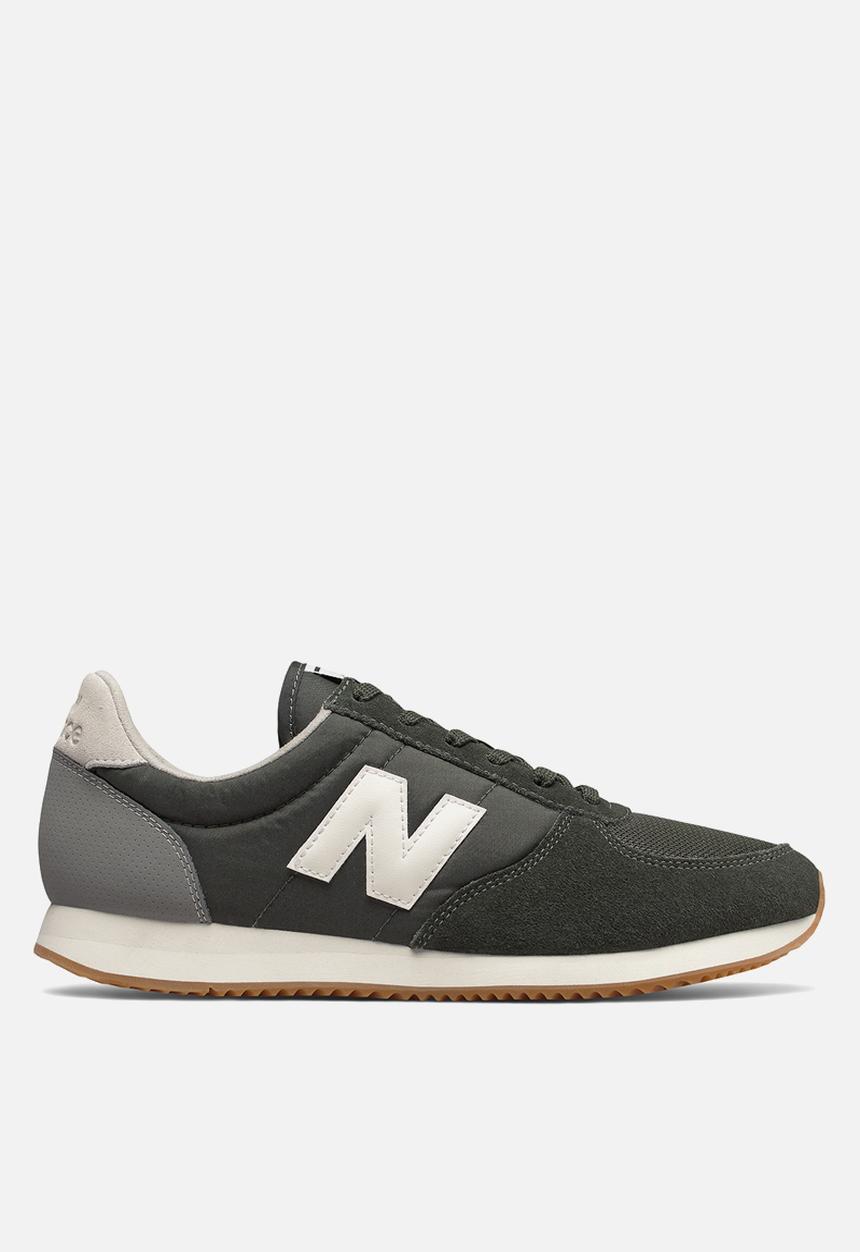 New Balance  - 220 - 70s classic running - green & white 