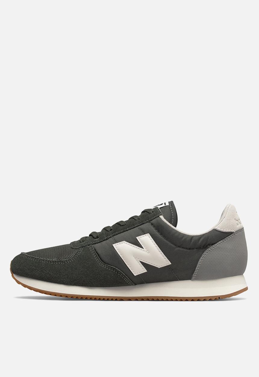 New Balance  - 220 - 70s classic running - green & white 