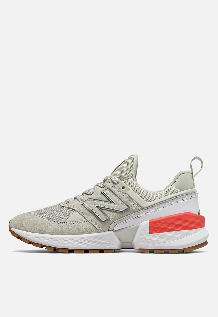 New Balance  - 574 Sport - Oyster 