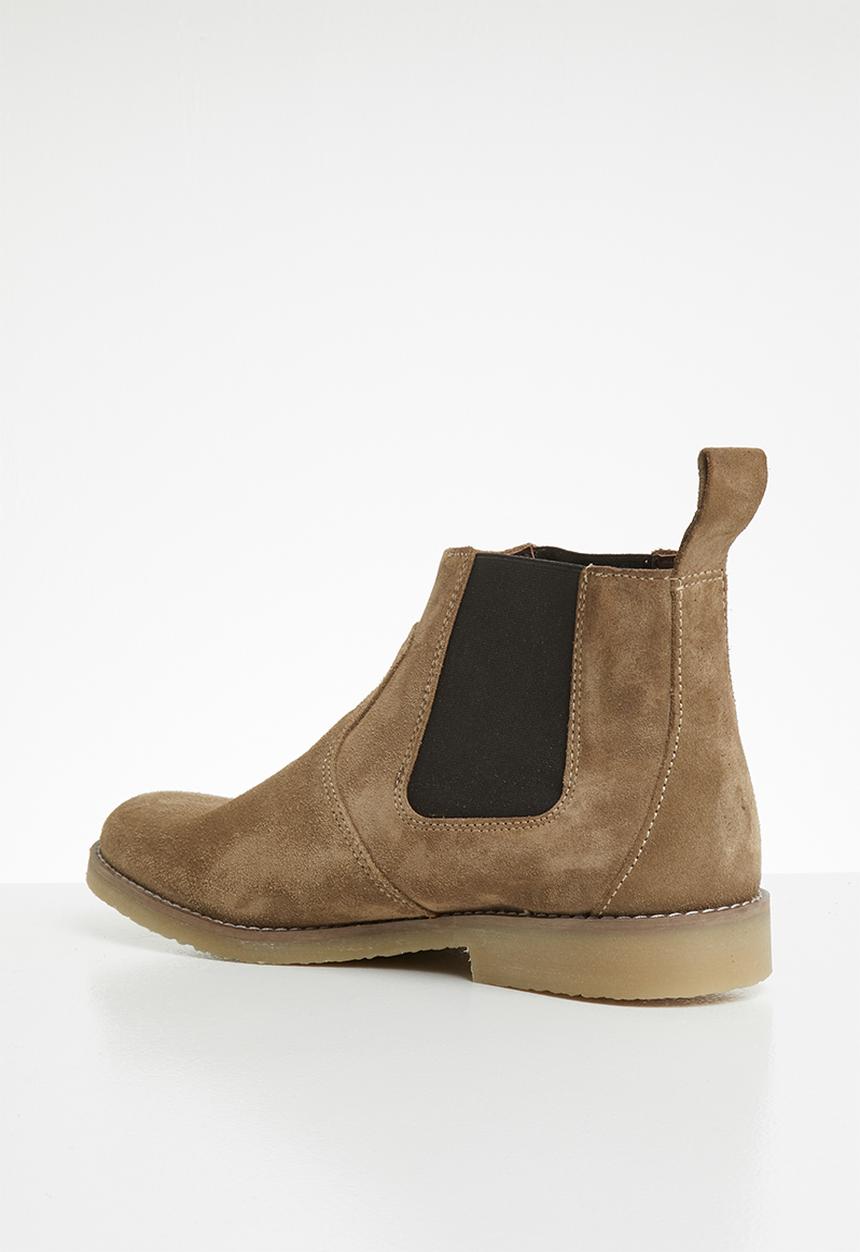 Superbalist - Kyle suede chelsea boot - brown