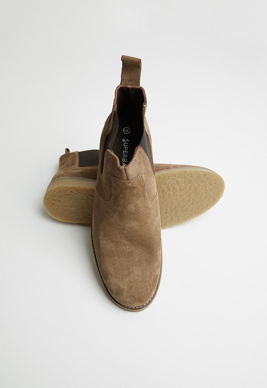 Superbalist - Kyle suede chelsea boot - brown