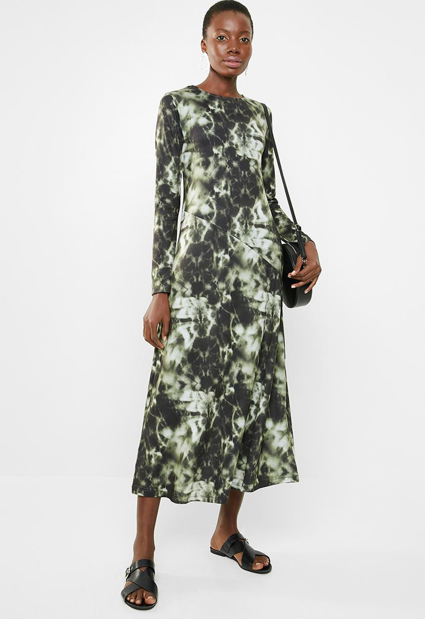 Superbalist - Knit fit & flare dress - green & black
