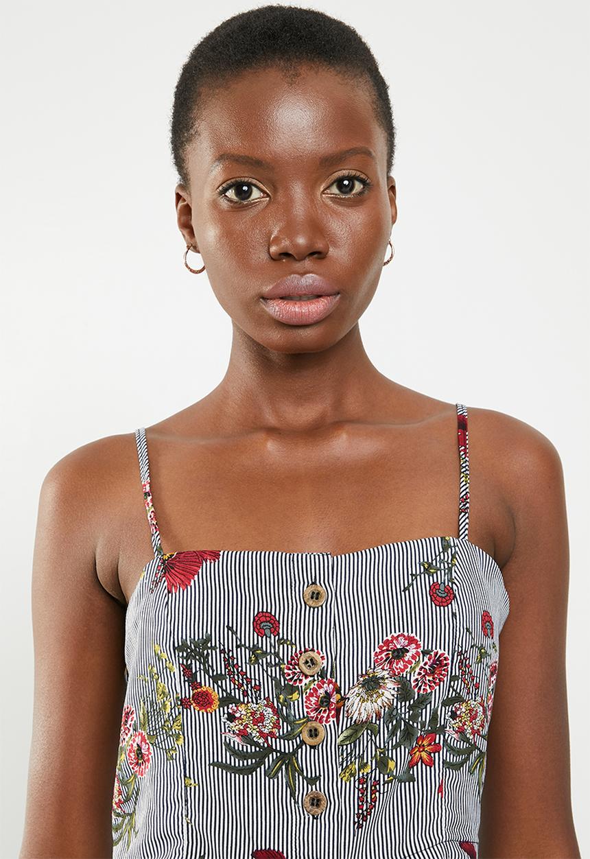 STYLE REPUBLIC - Front button crop-top - black & white