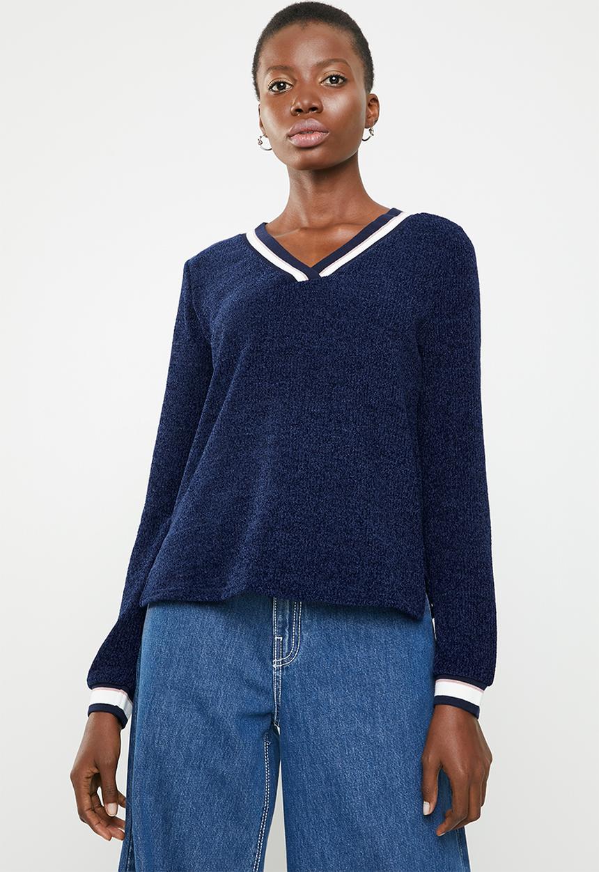STYLE REPUBLIC - V-neckline chenille sweater - navy