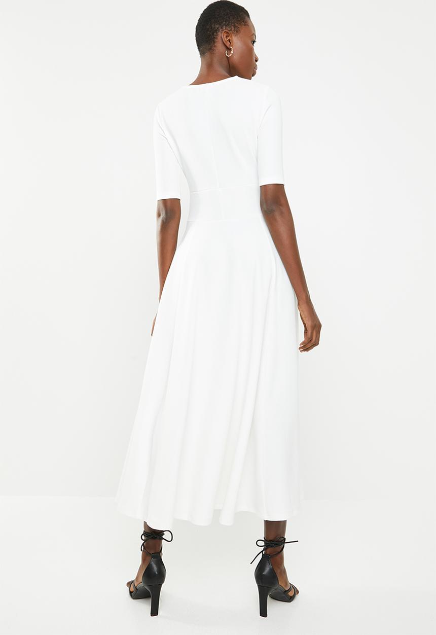 STYLE REPUBLIC - Volume fit & flare maxi dress - white