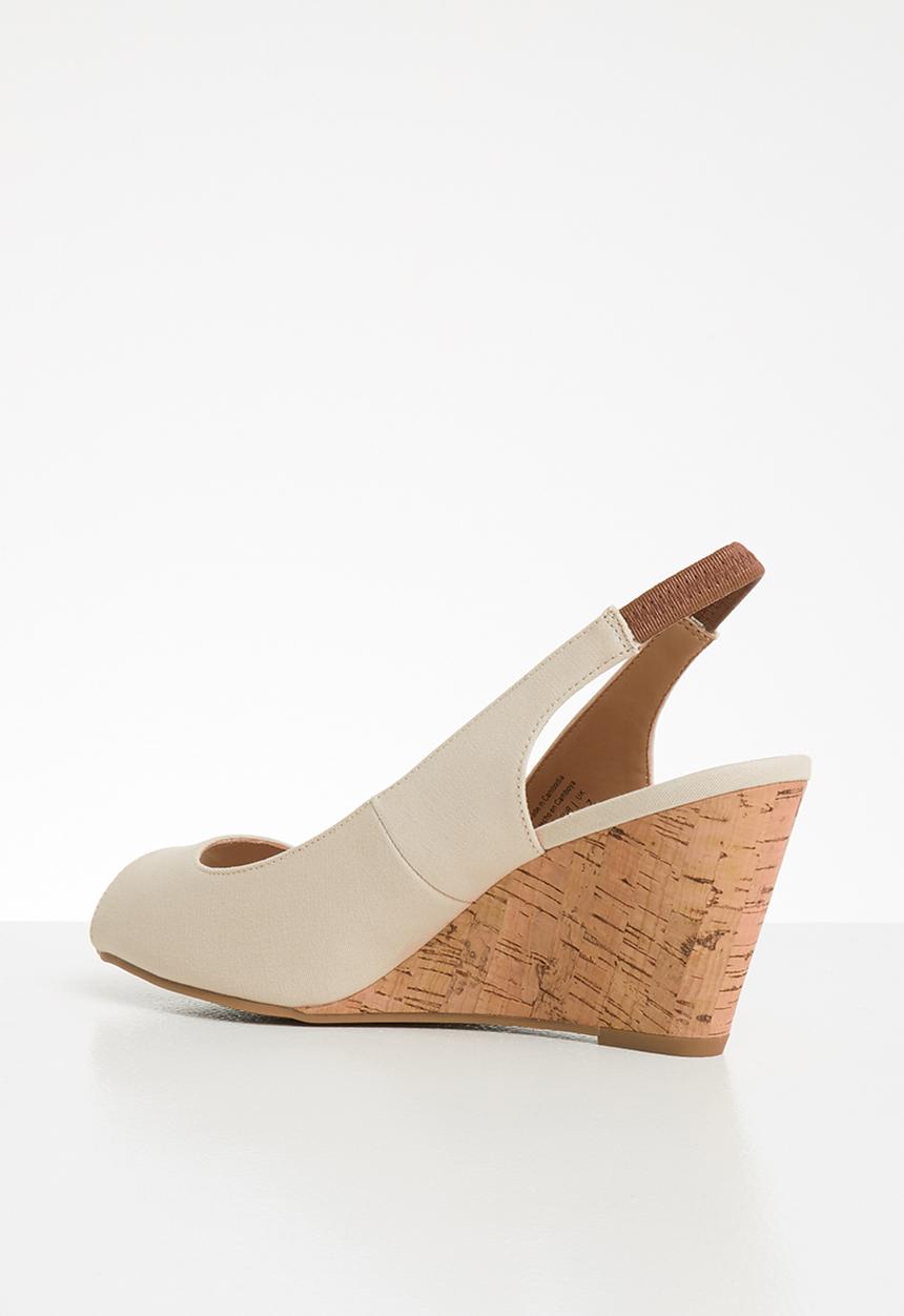 Call It Spring - Aristata wedge - neutral
