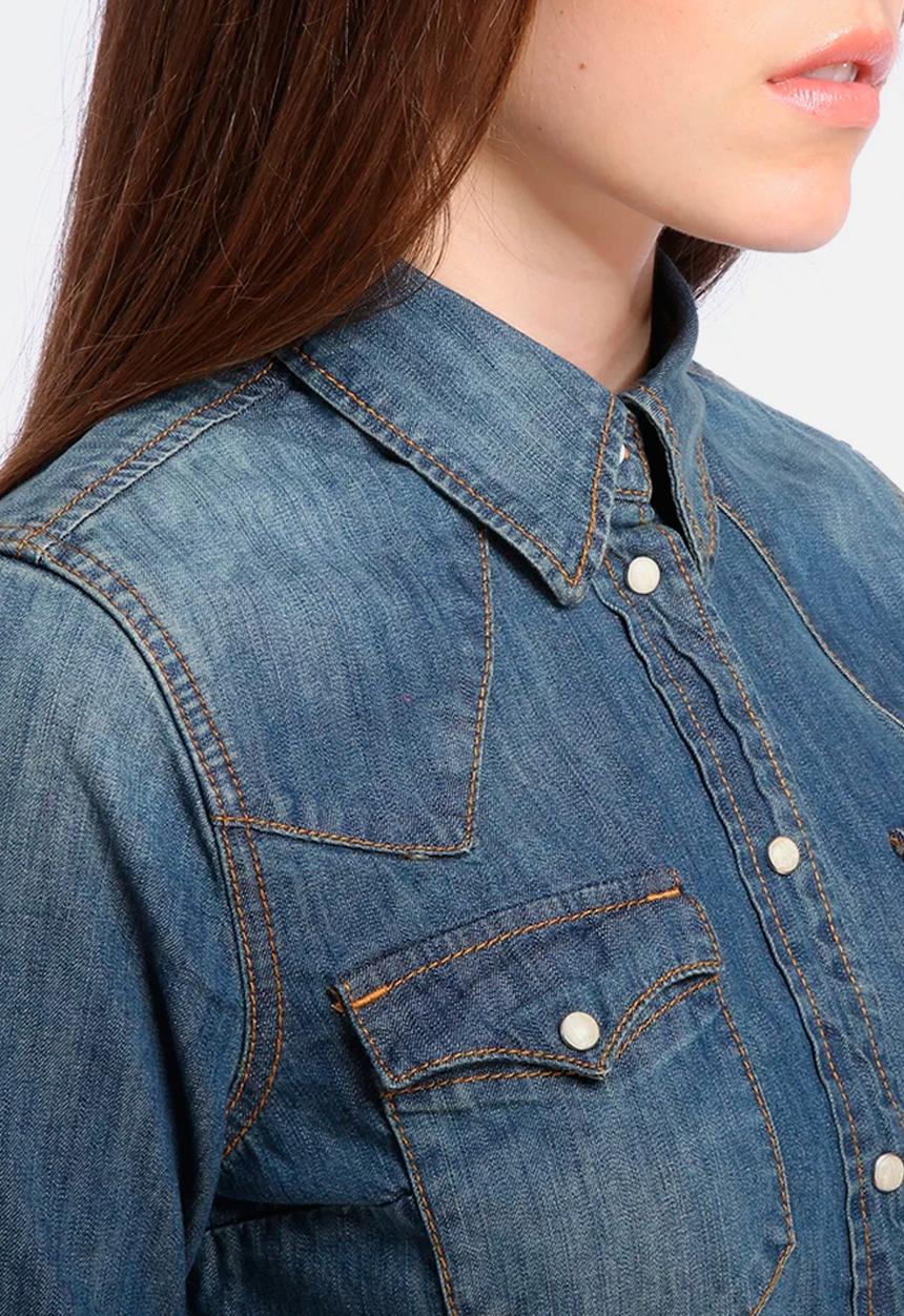 Levi’s® - Tailored Western Shirt