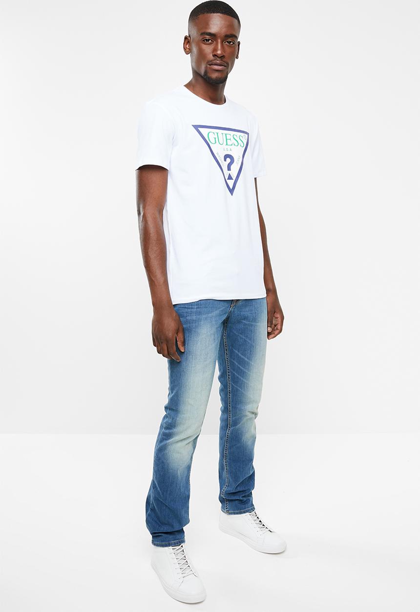 GUESS - Guess triangle rubber tee - white