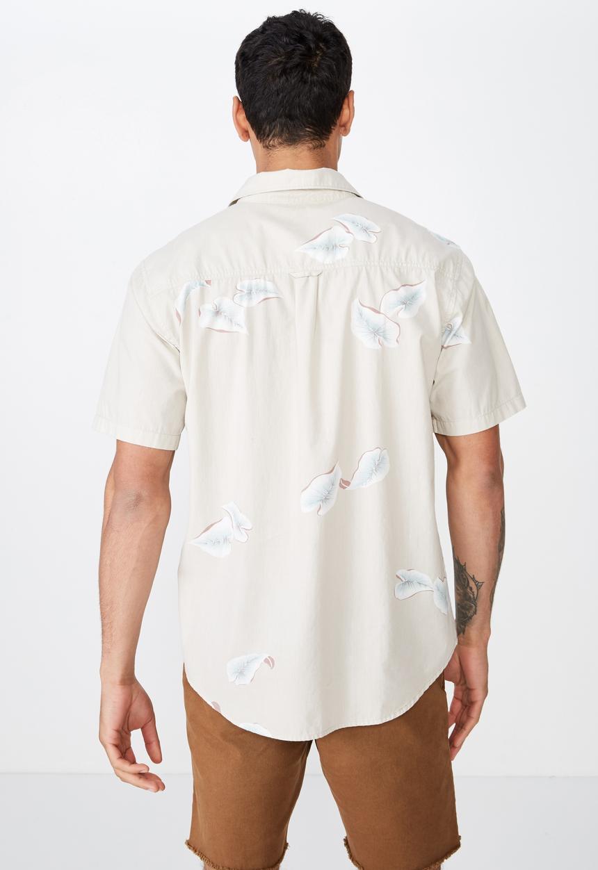 Cotton On - Resort short sleeve shirt - beige 