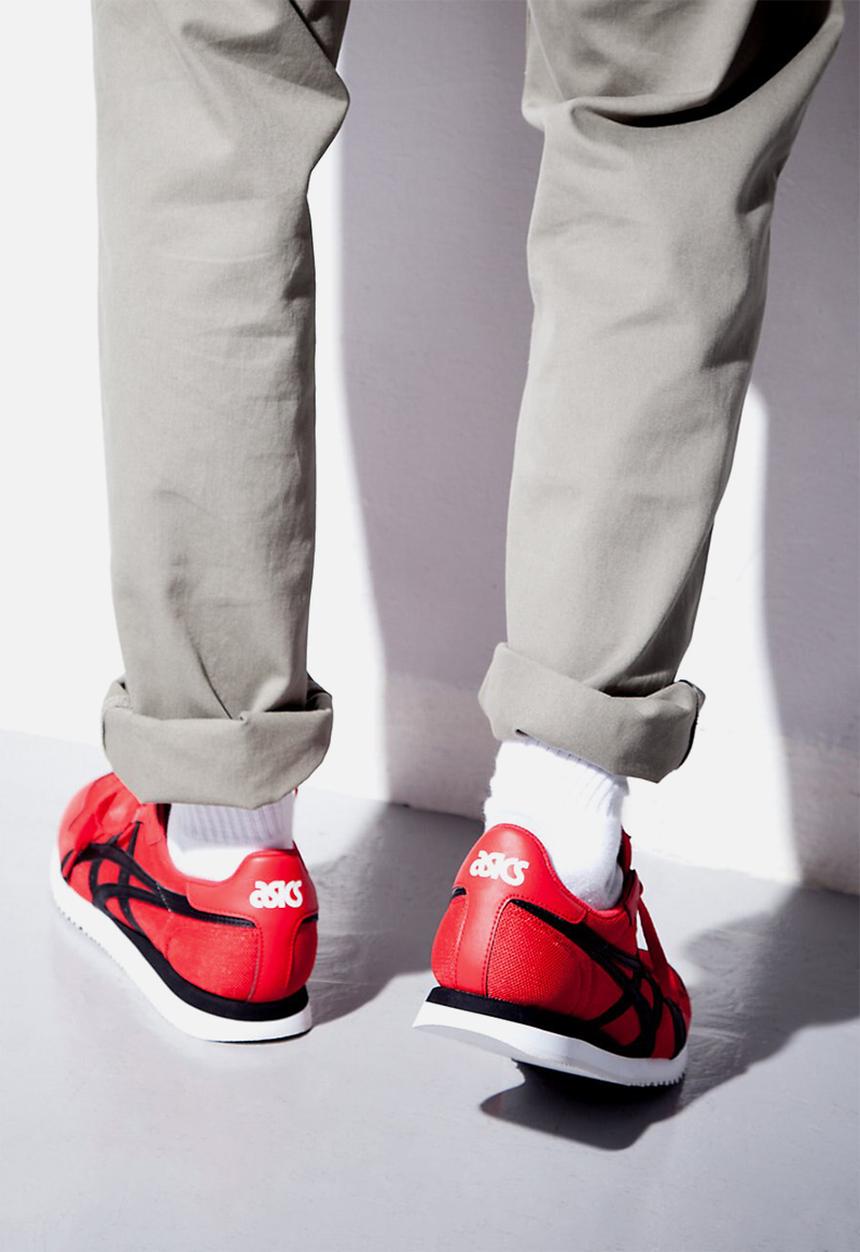 ASICS - Tiger runner - classic red & black