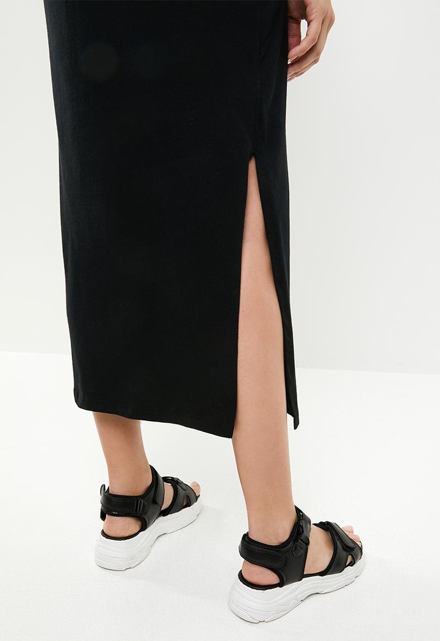 Superbalist - T-shirt dress with boxy sleeve - black
