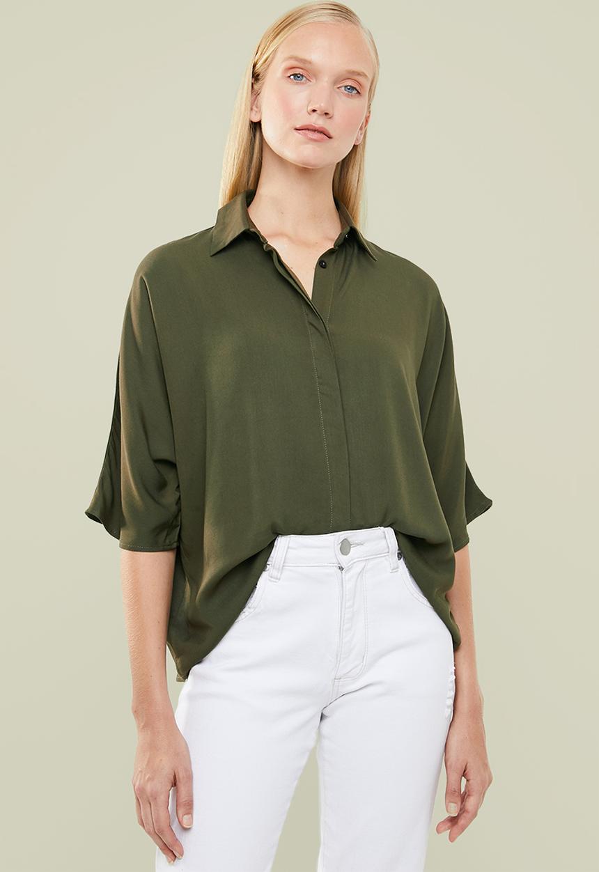 Superbalist - Batwing sleeve shirt - khaki
