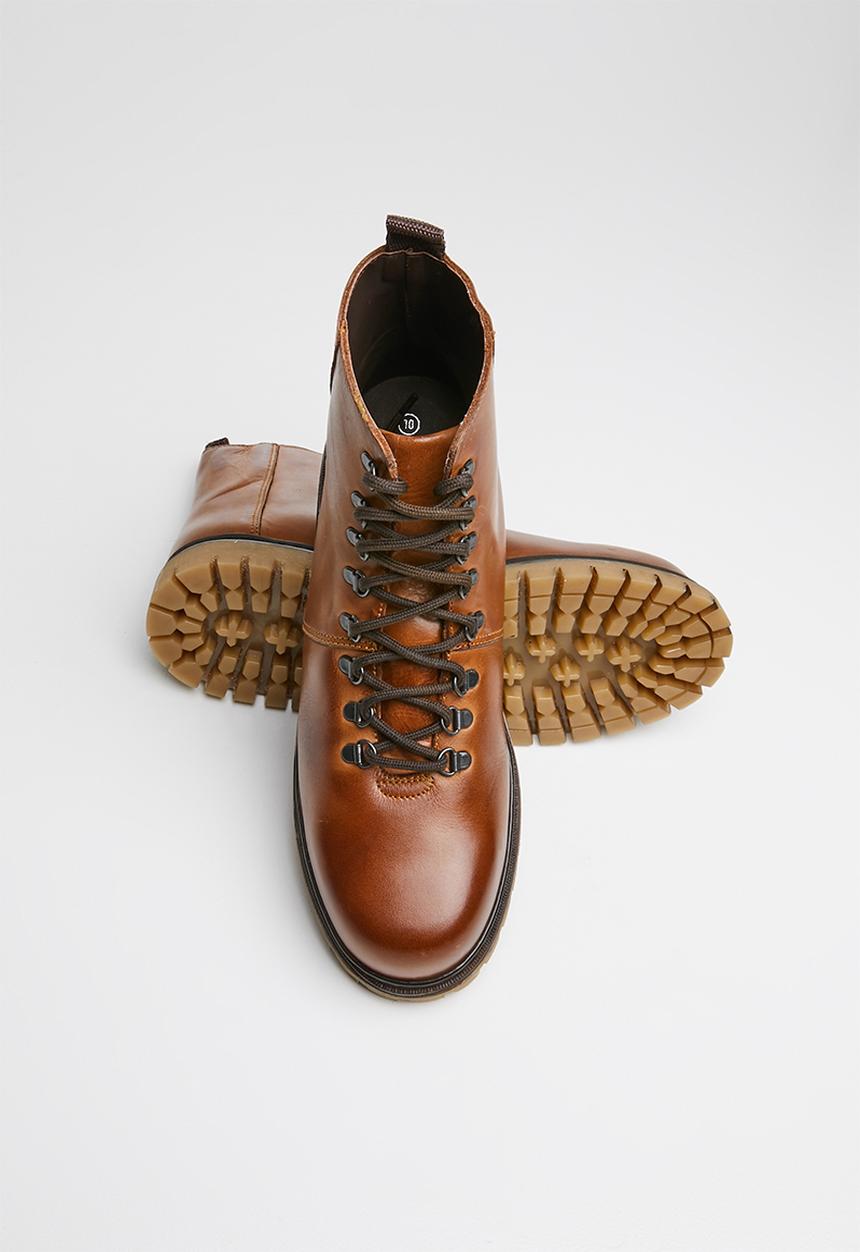 Superbalist - Dominic leather hiker boot - tan