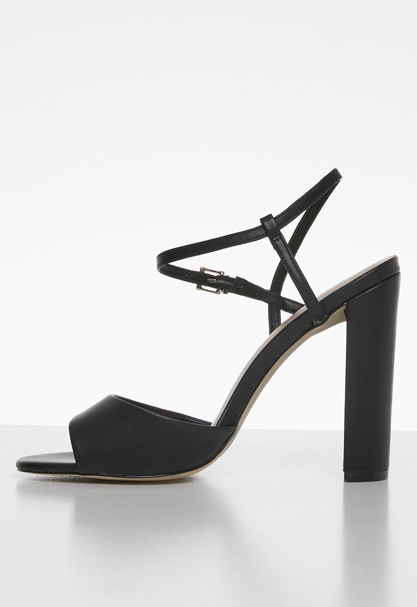 Call It Spring - Skitta heel - black
