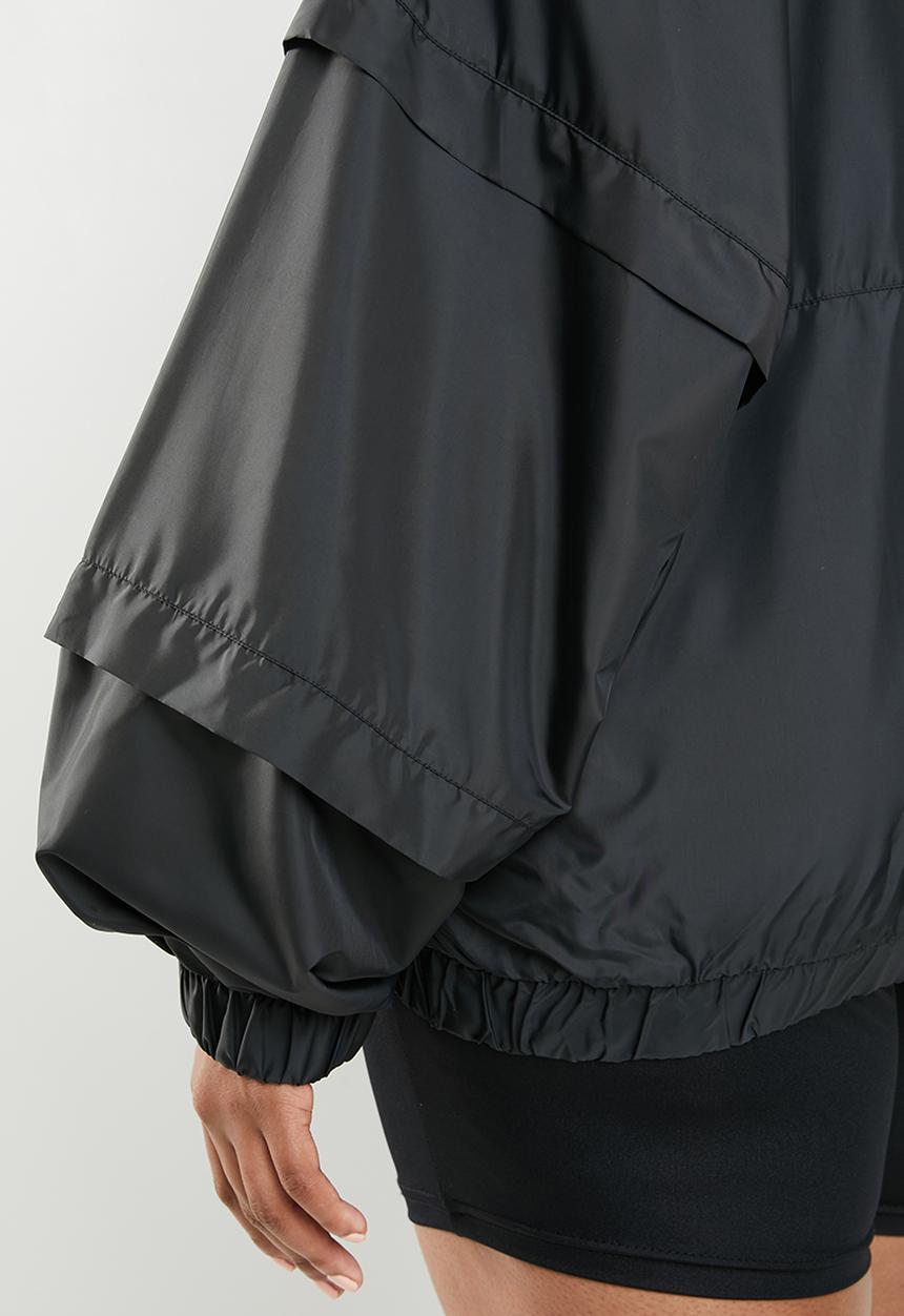 Reebok - Curve myt woven jacket - black