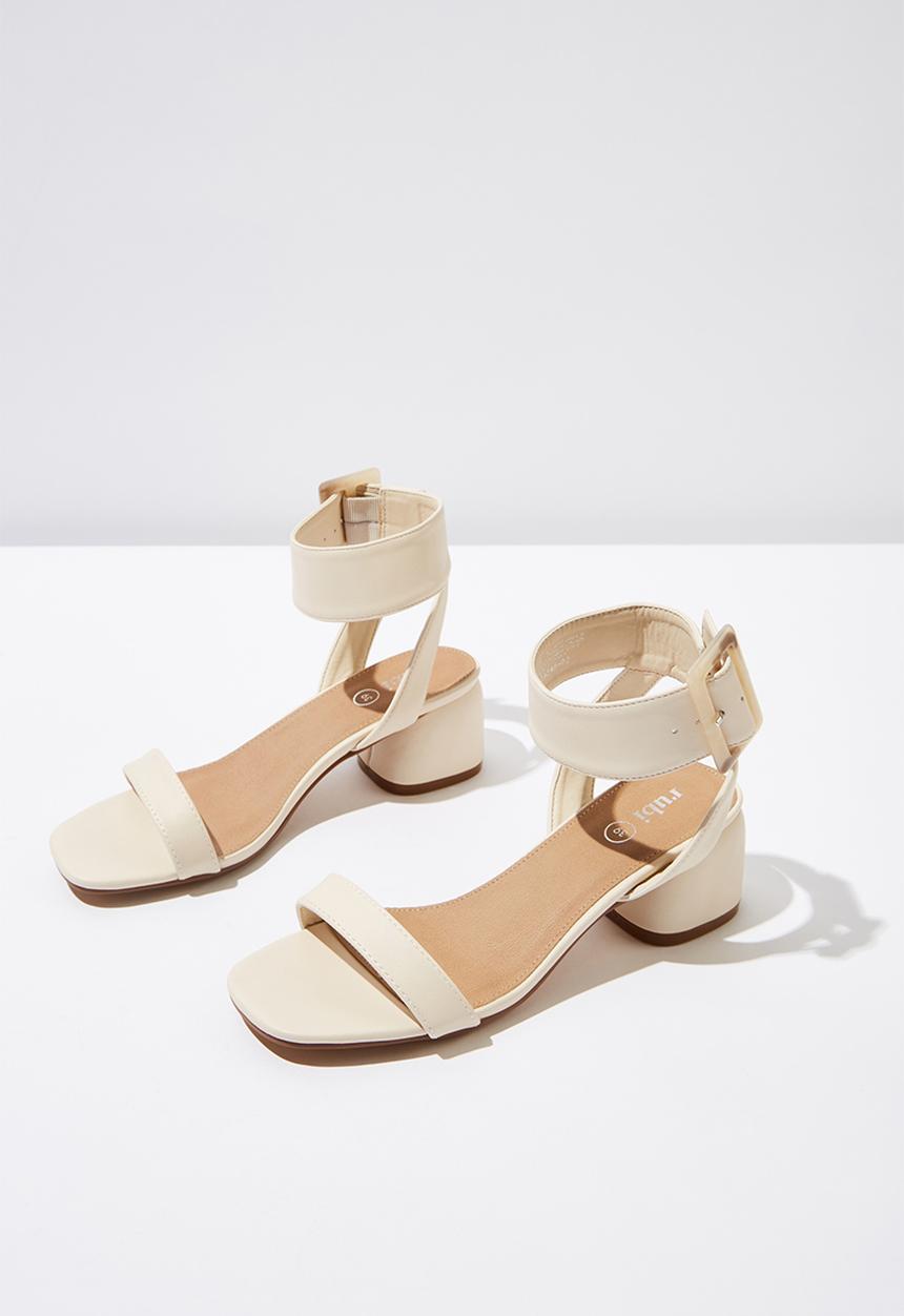 Cotton On - Faux leather buckle sandal - neutral
