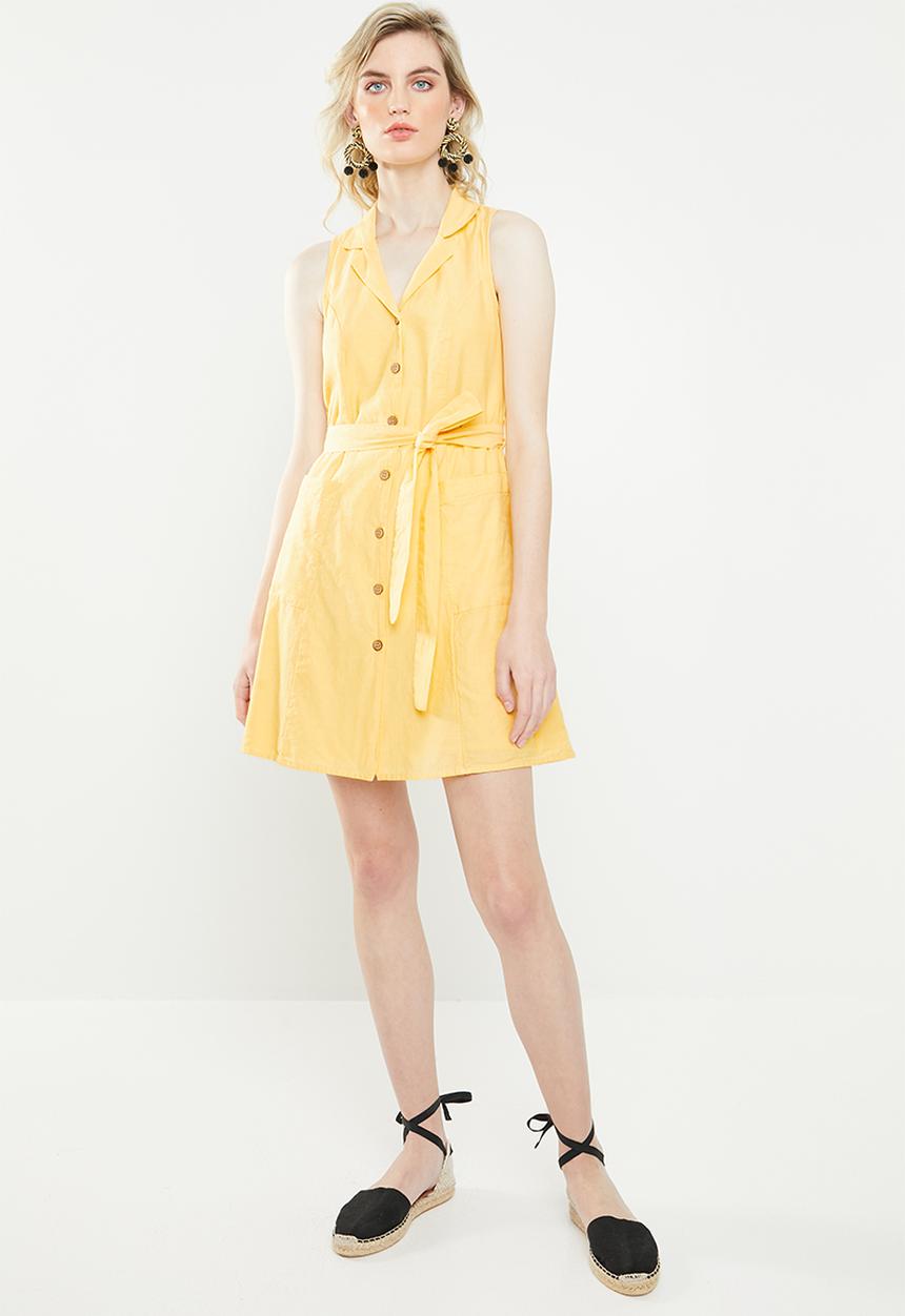 Vero Moda - Mabena short sleeve short shirt dress - yellow