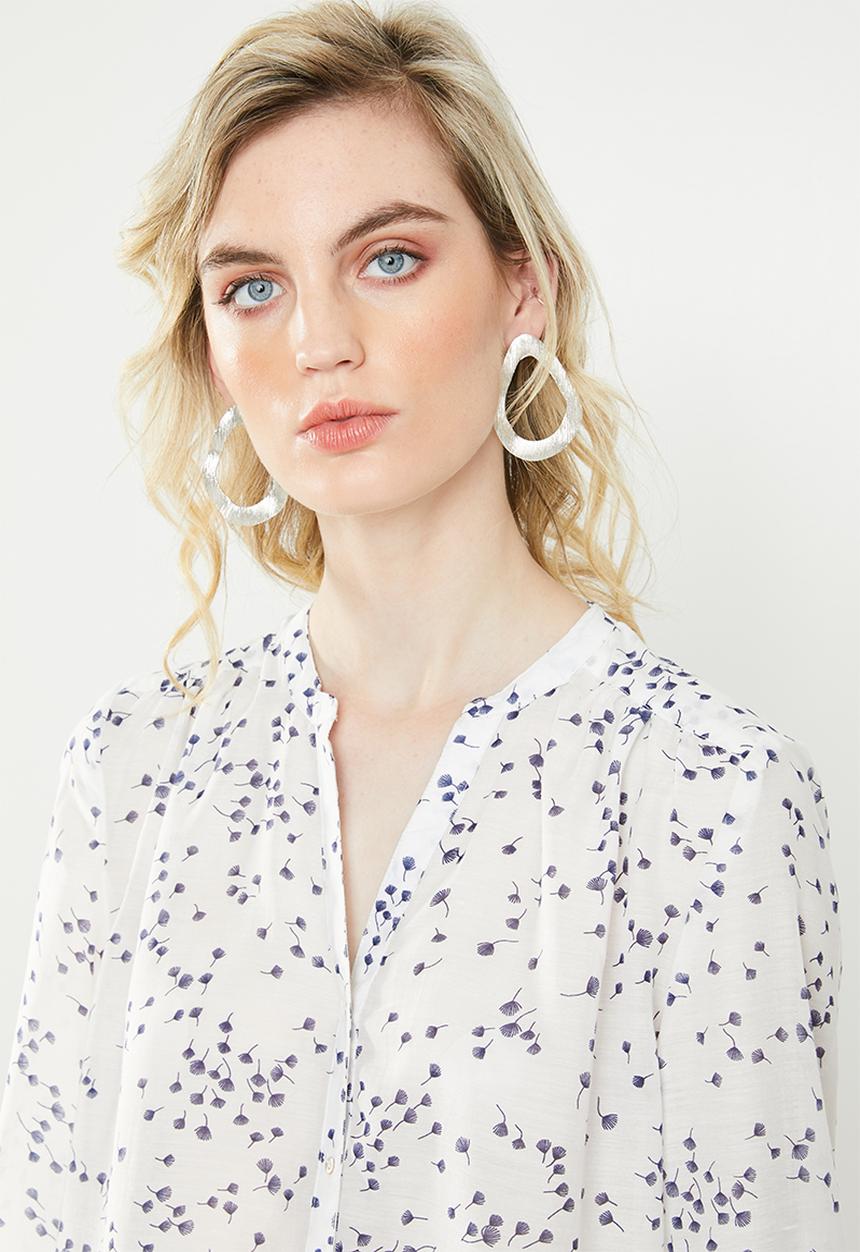 Jacqueline de Yong - Loop long sleeve shirt - white & blue