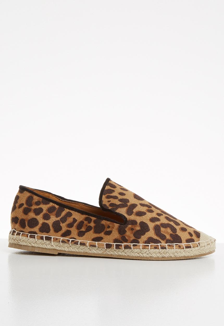 Vero Moda - Canvas floral print espadrille - brown & tan 