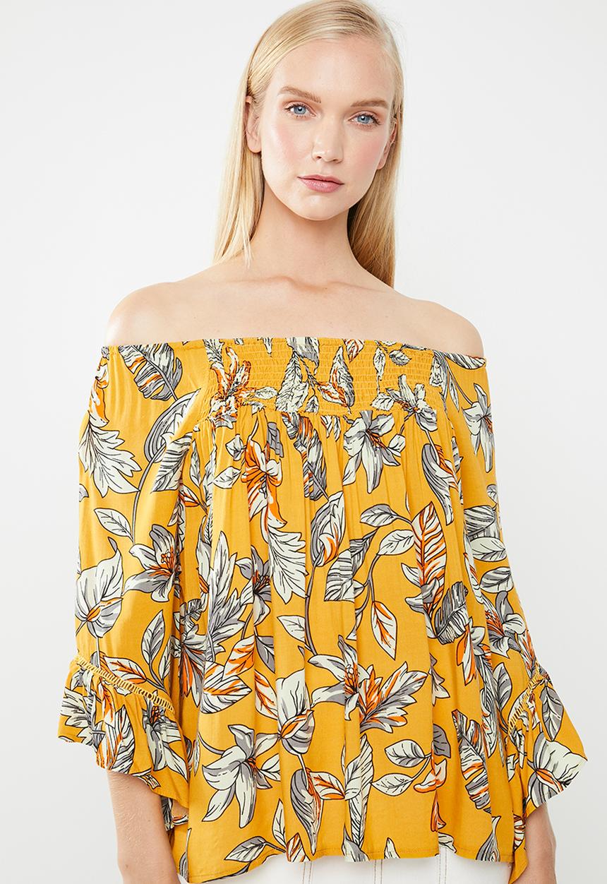 Revenge - Off shoulder floral blouse - multi 