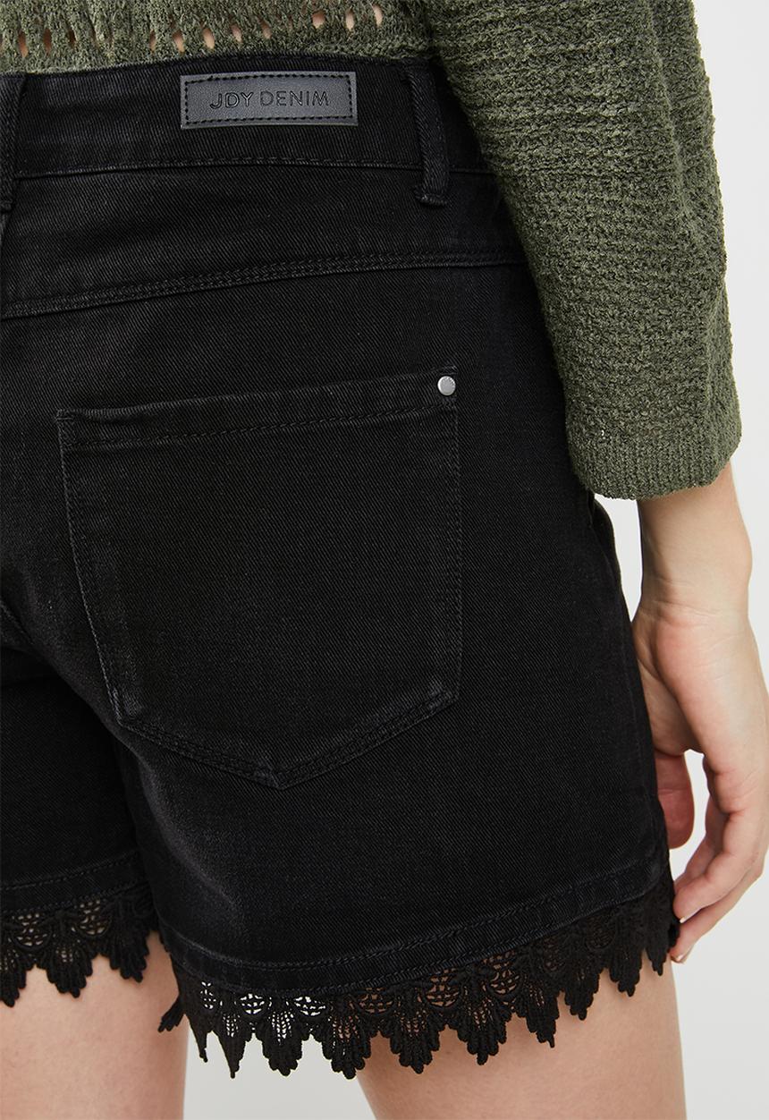 Jacqueline de Yong - Vera denim shorts with lace trim - black