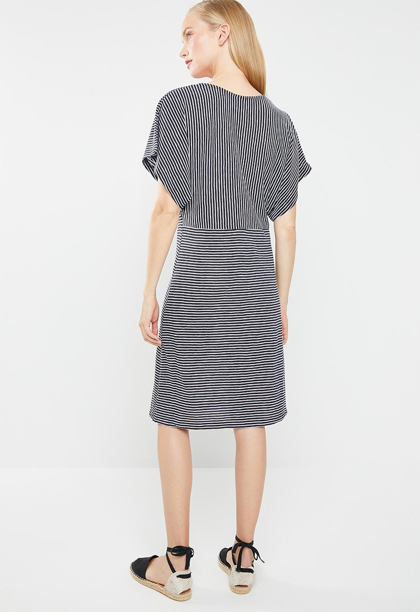 Jacqueline de Yong - Lora short sleeve dress - navy