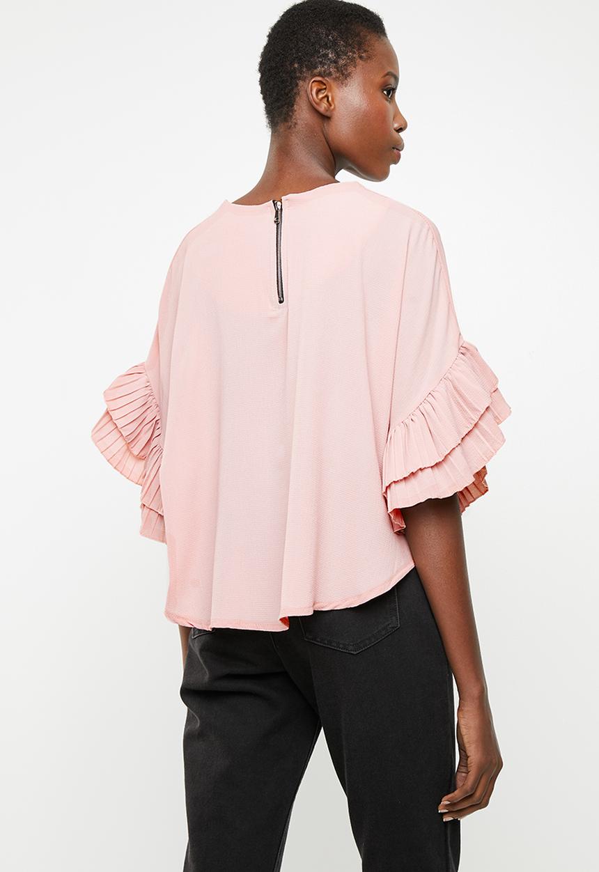 Revenge - Flutter sleeve blouse - pink