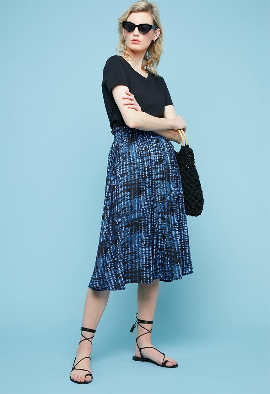 Superbalist - Tie dye button through midi skirt - blue 