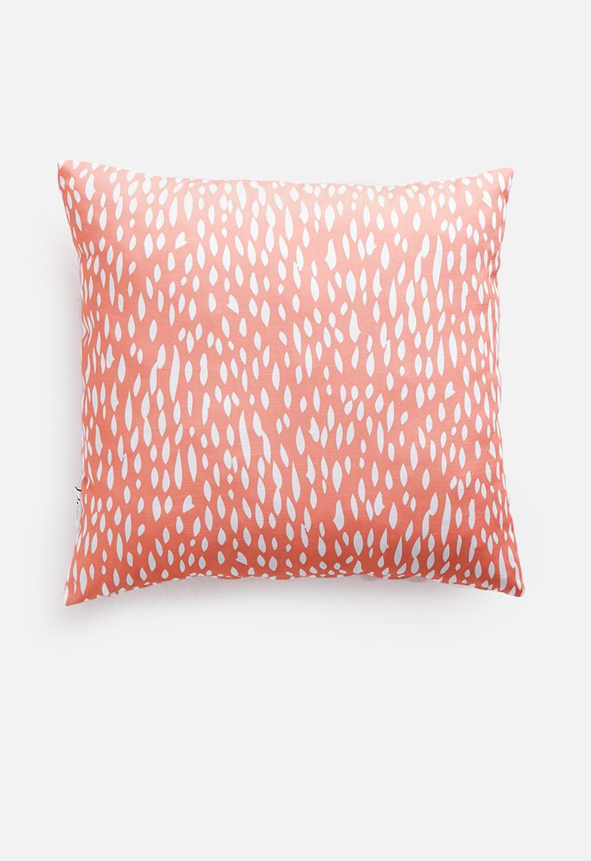 Sixth Floor - Etched cushion cover - coral