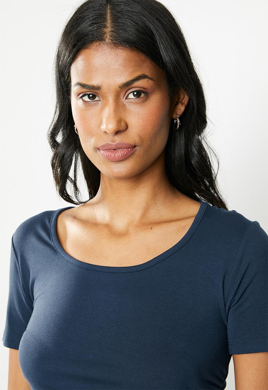 Cherry Melon - Basic round neck tee - navy